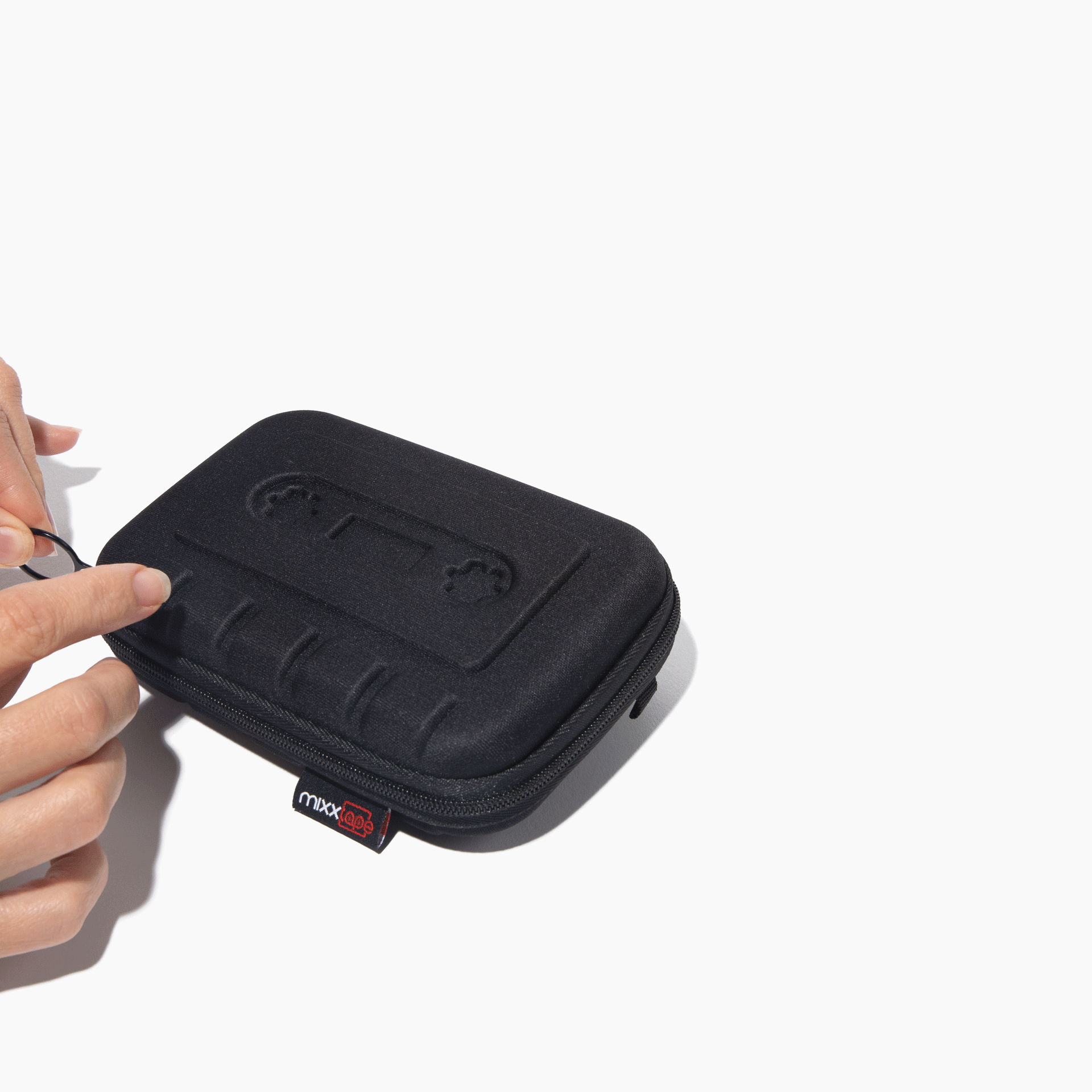 Mixxtape Walkman-Style Case